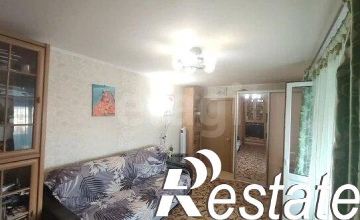 2-комн квартира улица Героев Десантников, 61,  д. 61