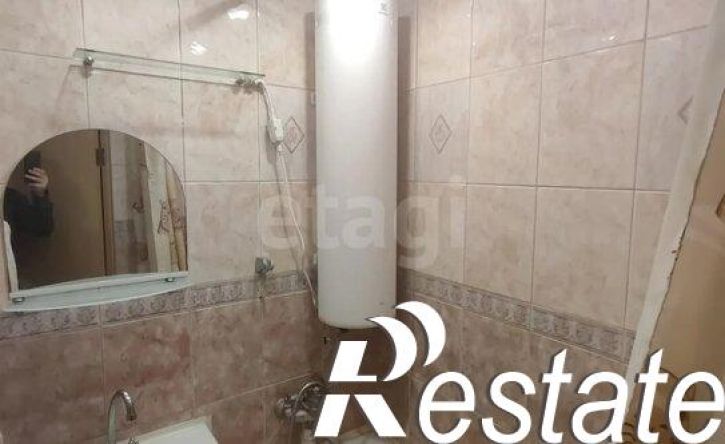 2-комн квартира улица Героев Десантников, 61,  д. 61