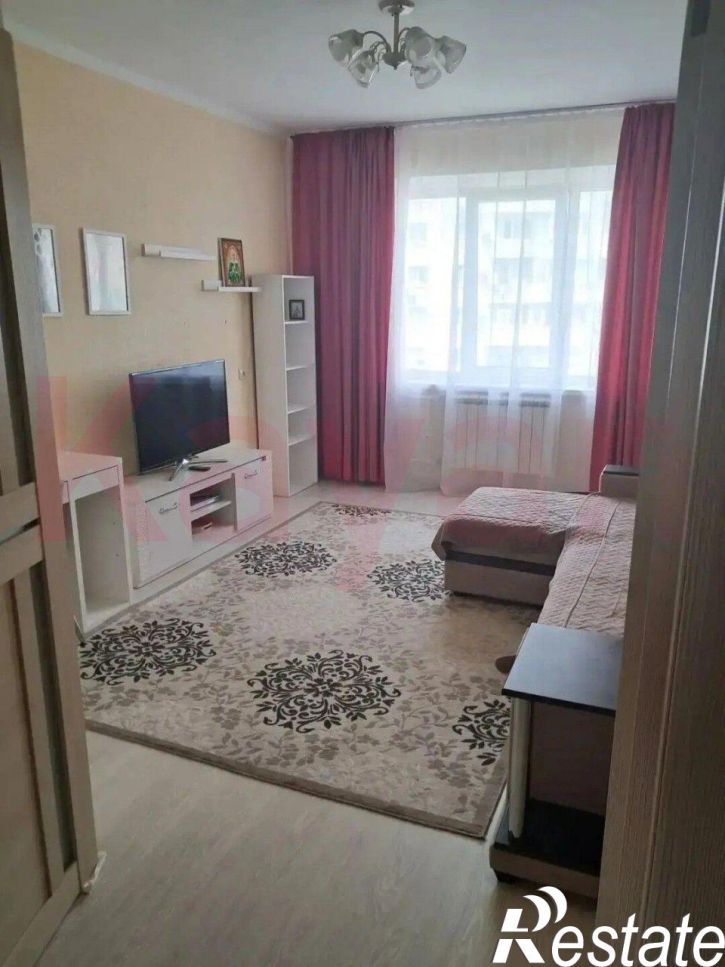 3-комн квартира Дзержинского ул.