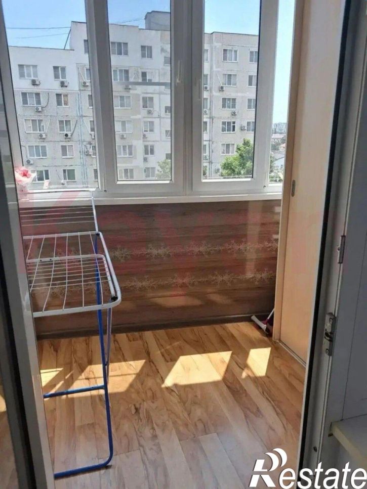 3-комн квартира Дзержинского ул.
