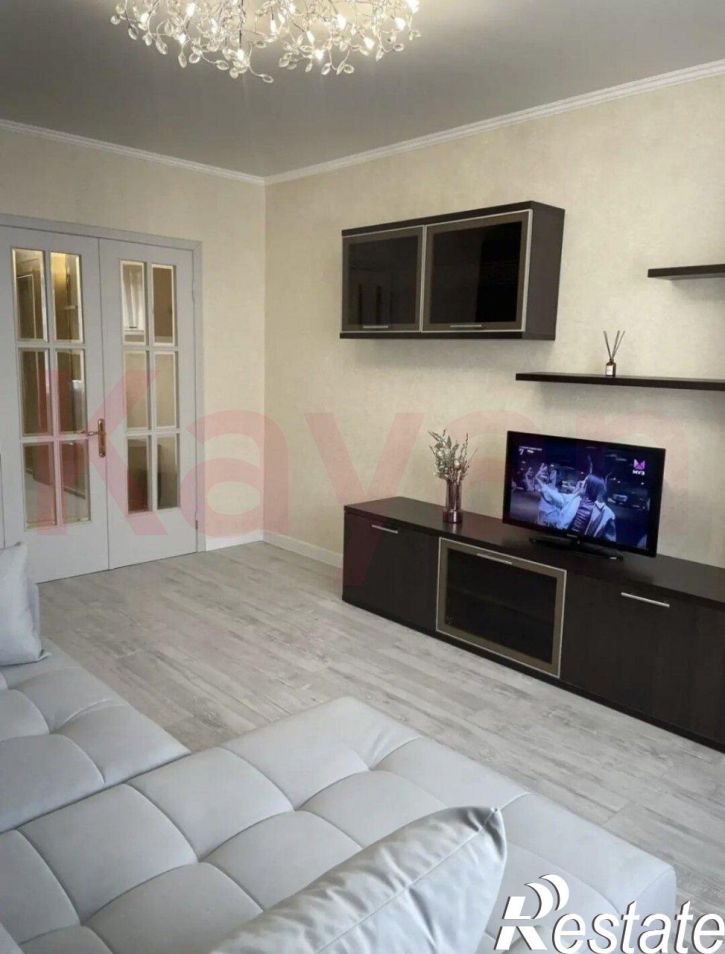 3-комн квартира Куникова ул.