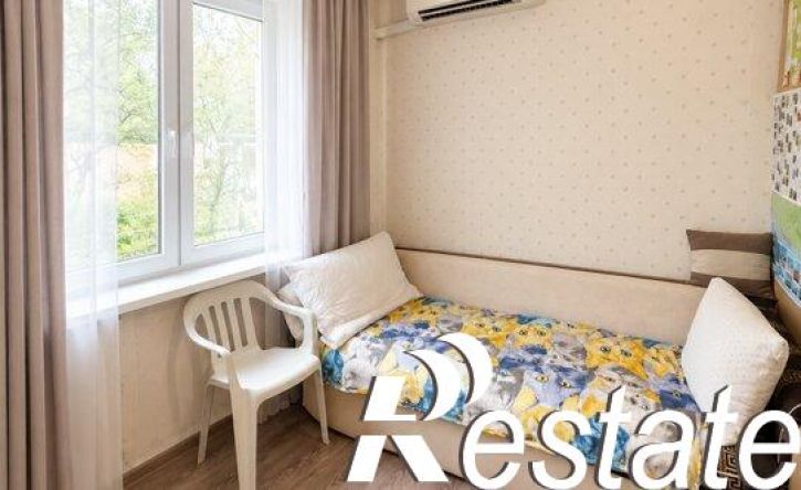 3-комн квартира улица Глухова, 6,  д. 6
