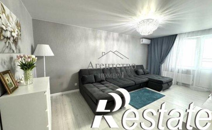 3-комн квартира улица Мурата Ахеджака, 21 к1,  д. 21 к1