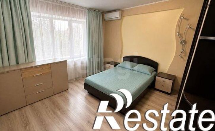 2-комн квартира улица Лейтенанта Шмидта, 39,  д. 39